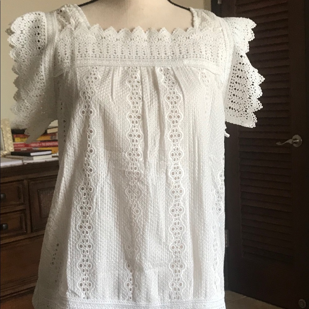 Anthropologie/Kindred square Neck Lace Top